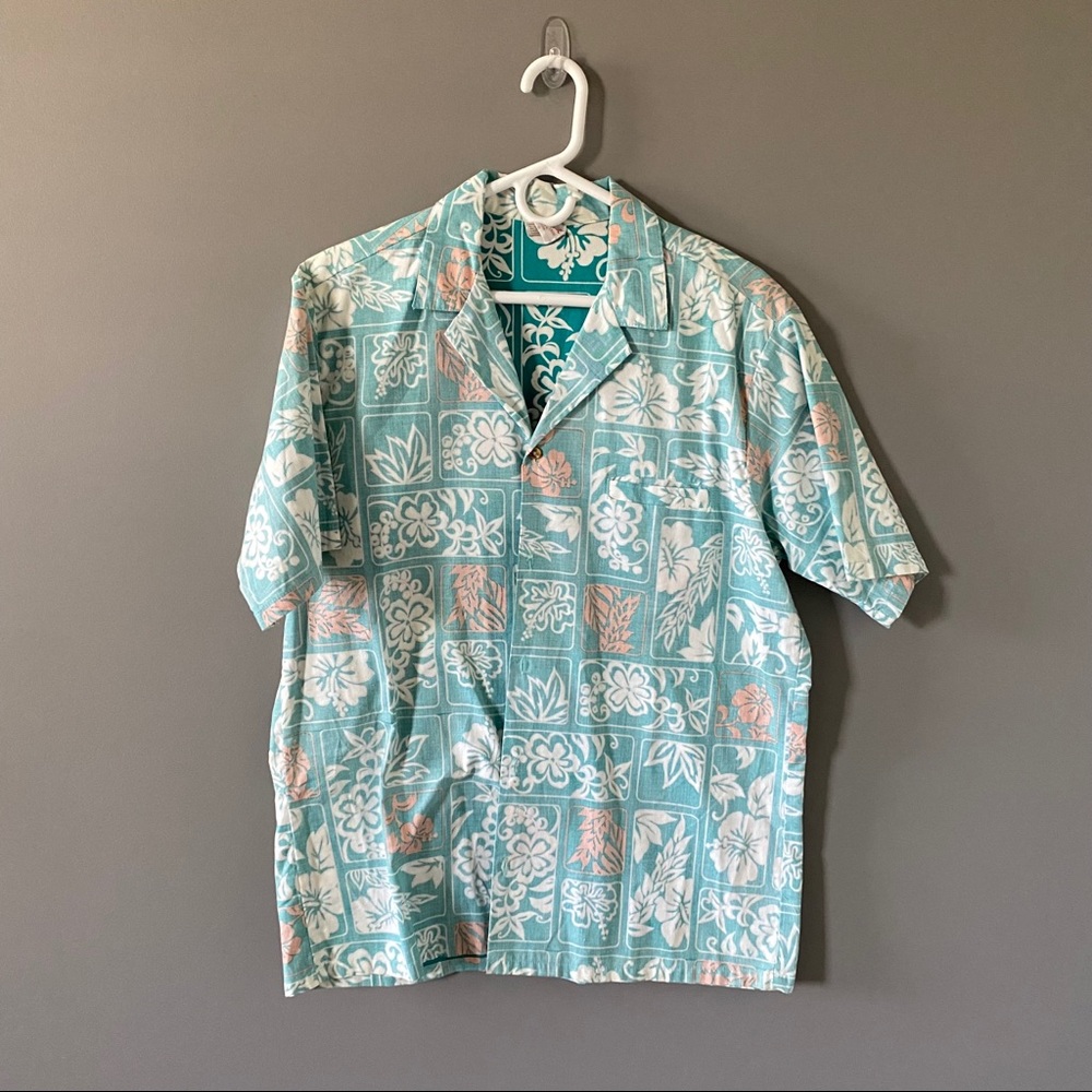 Vintage Barefoot in Paradise Button Down